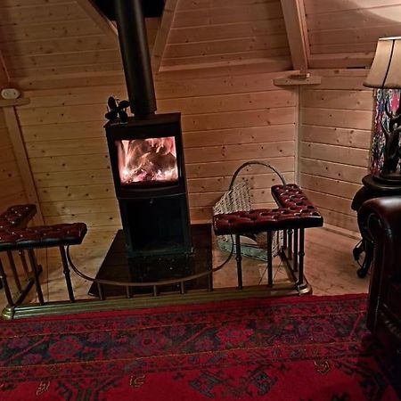 Antler Lodge Rushton Spencer Eksteriør bilde